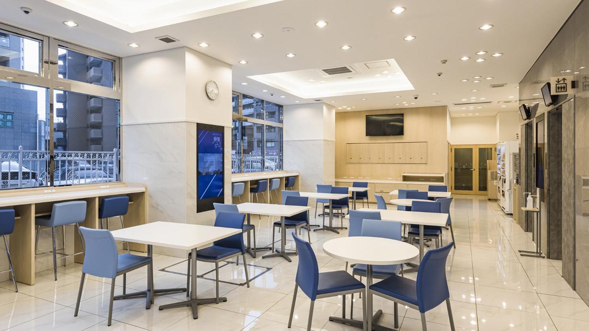 Toyoko Inn Kita-Asaka-Eki Nishi-Guchi Екстер'єр фото